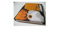 シャトル織機-写真1