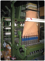 ニードル織機-写真2